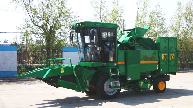 4YZP-3B型自走式玉米收獲機(jī)